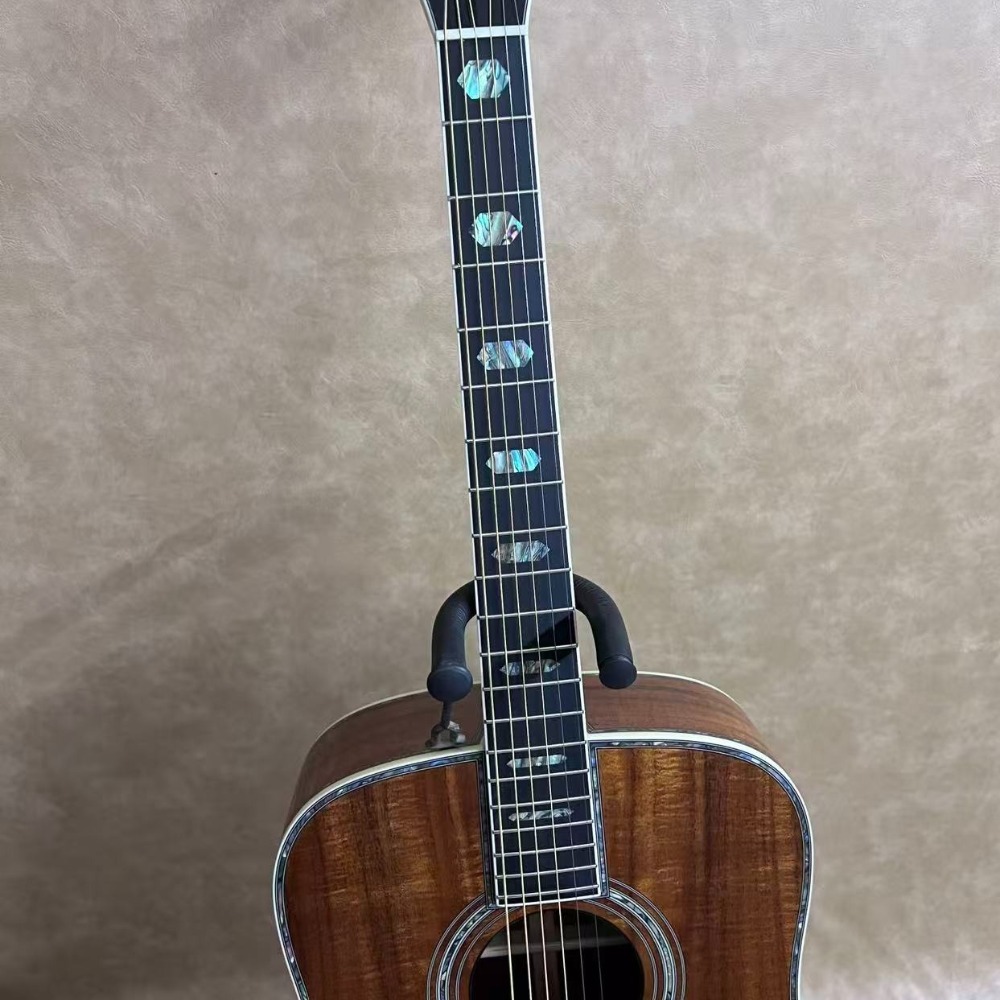 Tiger‑Streaked Walnut Brown 41 - огляд і ціна Acoustic Guitar Dreadnought